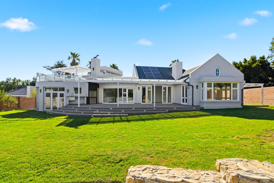 4 Bedroom Property for Sale in Golden Hill Western Cape